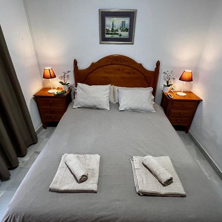 Synergy Apartment, 2 Bedroom, City Center By Namaste Elite Torremolinos Esterno foto