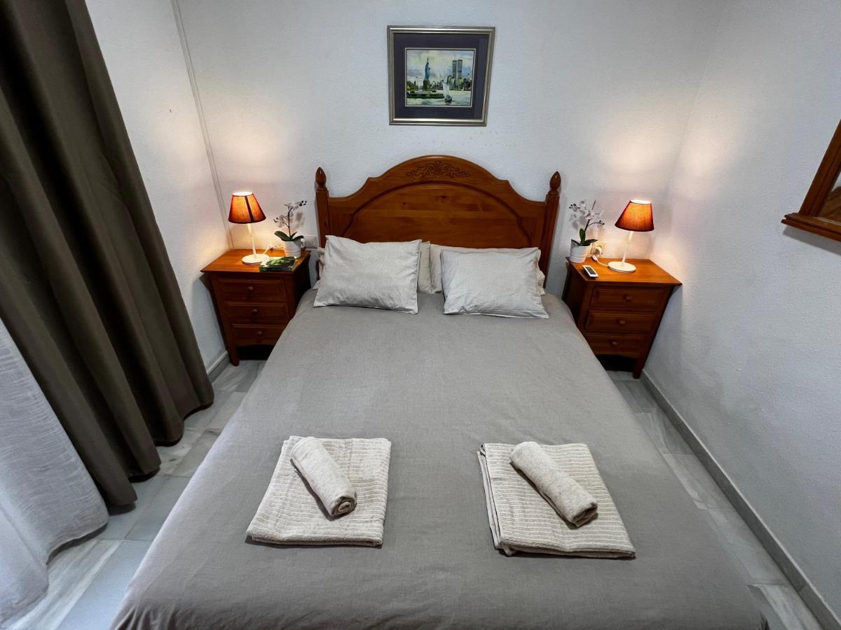 Synergy Apartment, 2 Bedroom, City Center By Namaste Elite Torremolinos Esterno foto