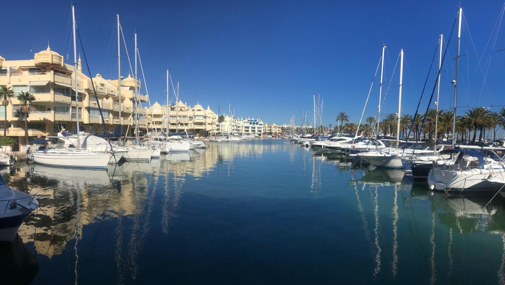 Synergy Apartment, 2 Bedroom, City Center By Namaste Elite Torremolinos Esterno foto